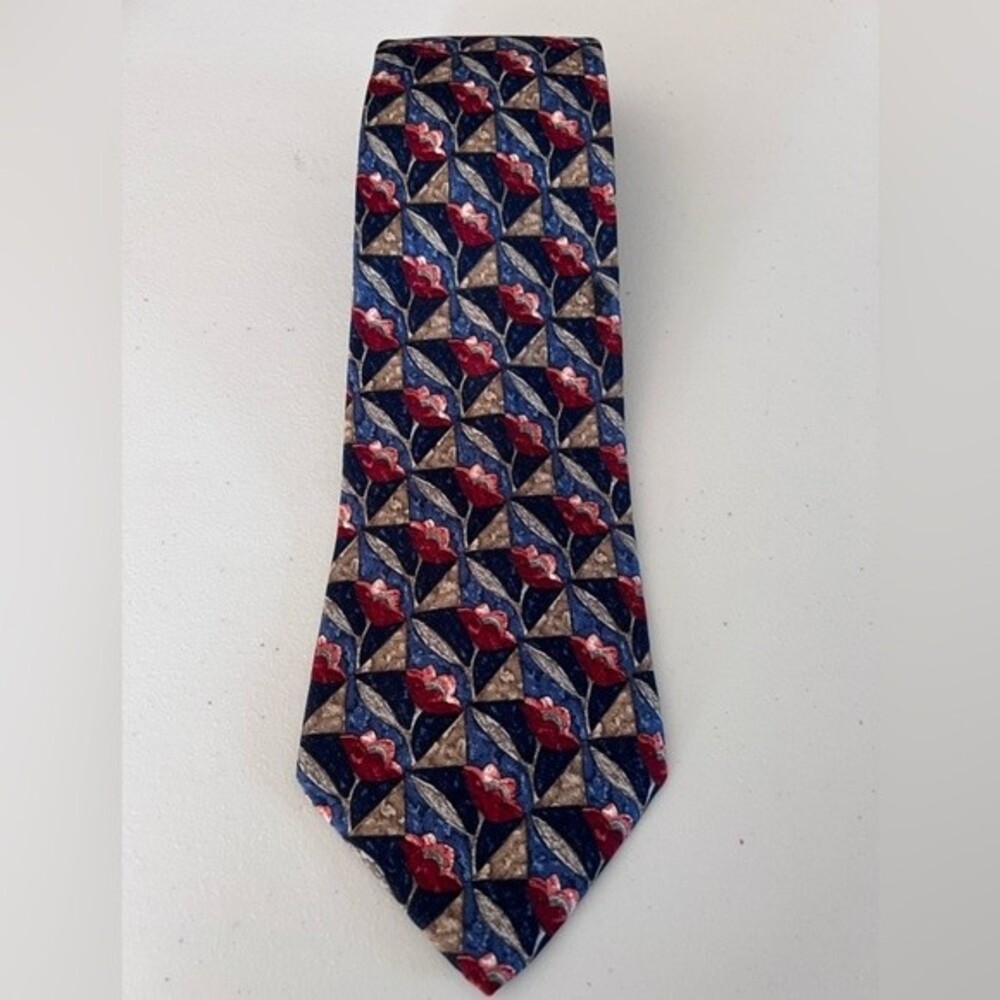 Lands End hand sewn, 100% silk tie.